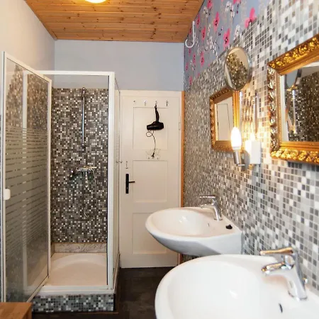 Spacious Holiday In Untersch Nau Near Forest *