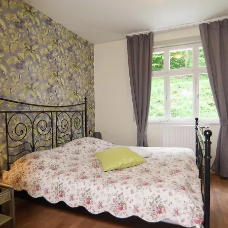 Spacious Holiday In Untersch Nau Near Forest