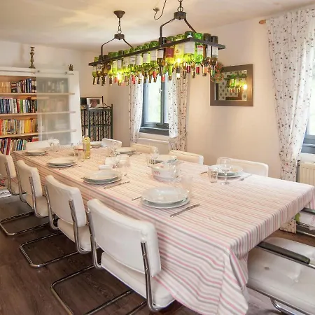 Spacious Holiday In Untersch Nau Near Forest *